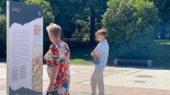 W centrum Białegostoku można oglądać ekspozycję dotyczącą Obławy Augustowskiej, 14.08.2025, fot. Aneta Łaski
